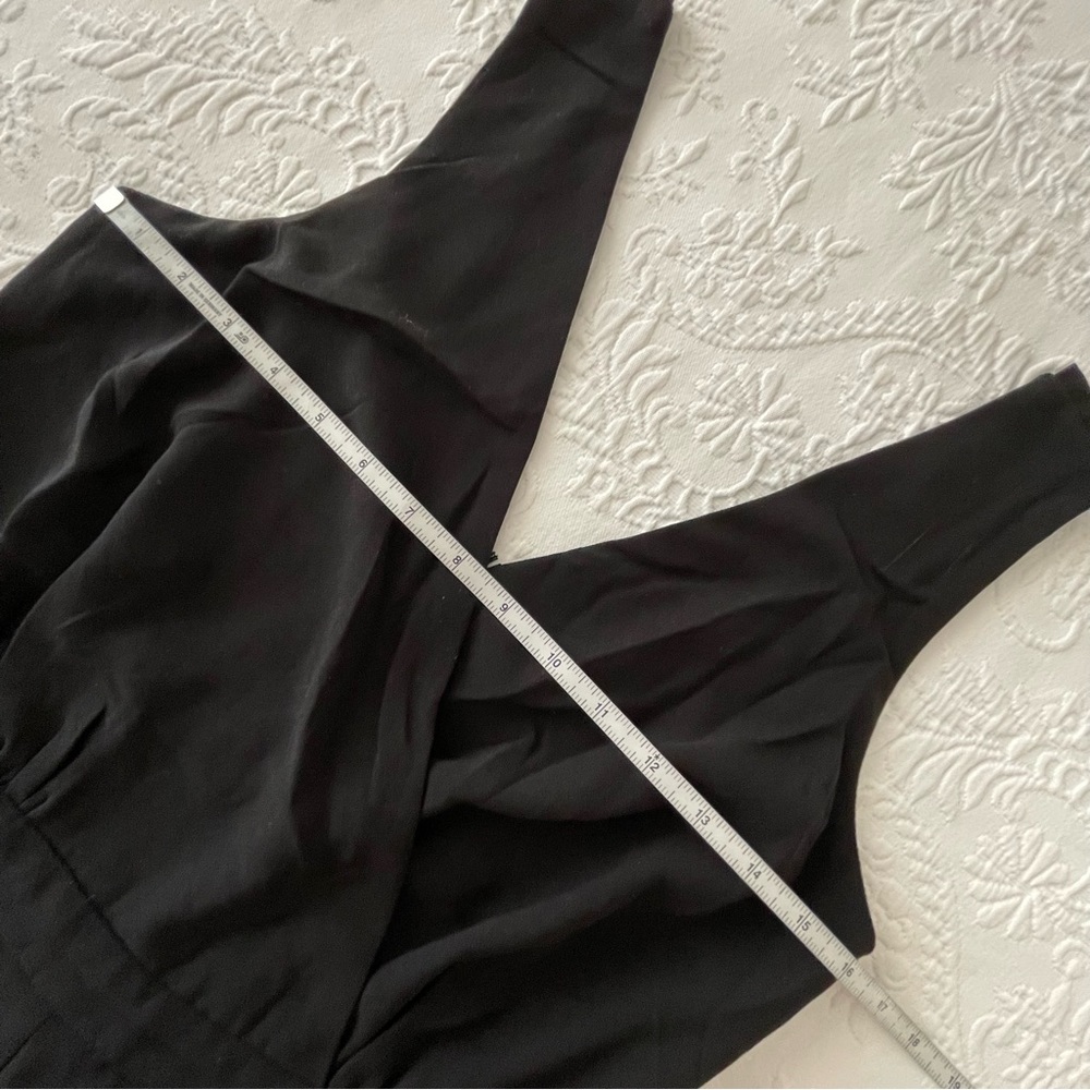 NWOT Lulus Kiska Black Lace Wide-Leg Jumpsuit Large - Picture 7 of 8